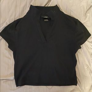 Collared Crop Top with v-cut slip